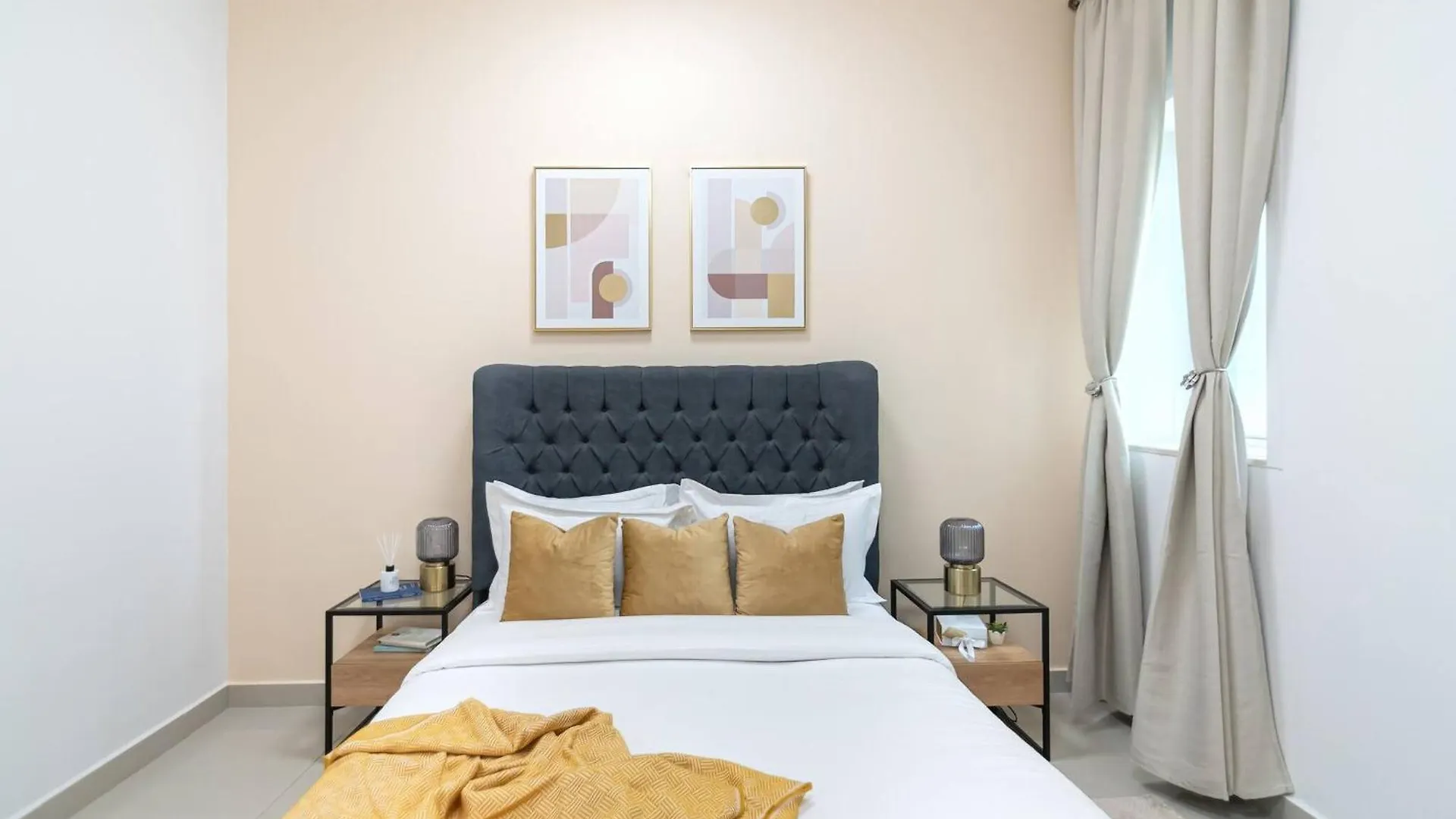Spacious & Cosy 1Br In Marina Dubai 0*,  Emirados Árabes Unidos